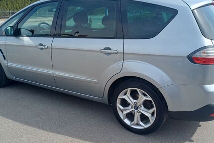 Ford S-Max 166.000 km 5.690 &euro; Hengersberg 94491