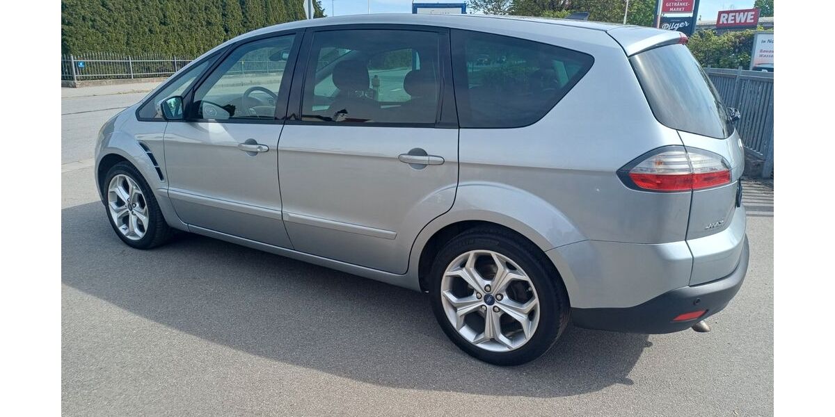 Ford S-Max 166.000 km 5.690 &euro; Hengersberg 94491
