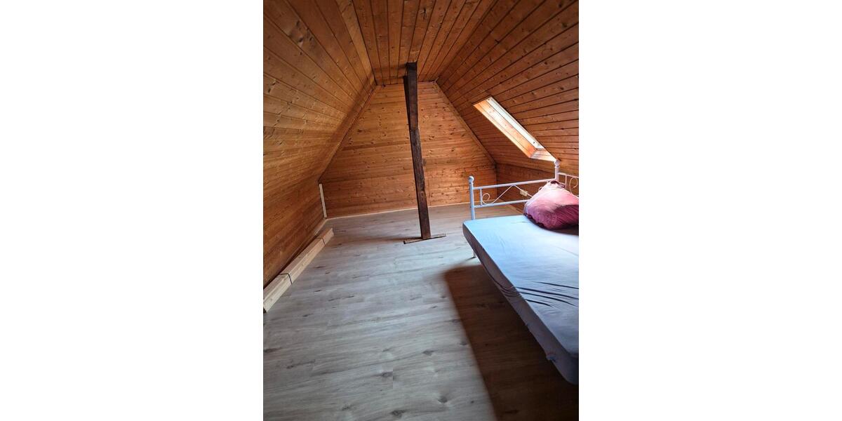 Terrassenwohnung Bonn Hardtberg - 4 Zimmer, 120 m&sup2;, 1.400&euro; | Angebot:25900210