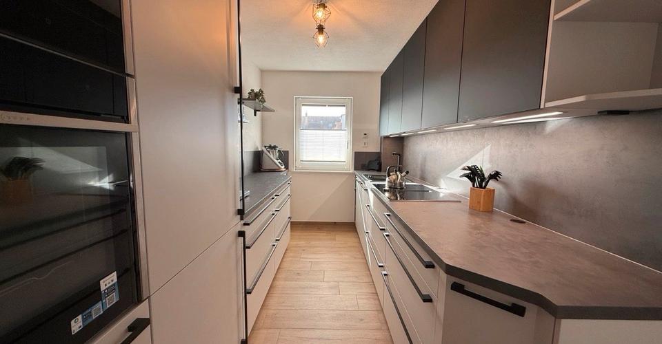 Etagenwohnung Oelsnitz (Erzgebirge) - 3 Zimmer, 68 m&sup2;, 670&euro; | Angebot:26160914