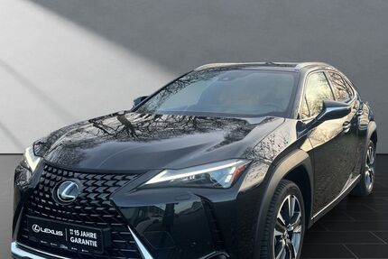Lexus UX 20.720 km 35.990 &euro; Wesel 46485