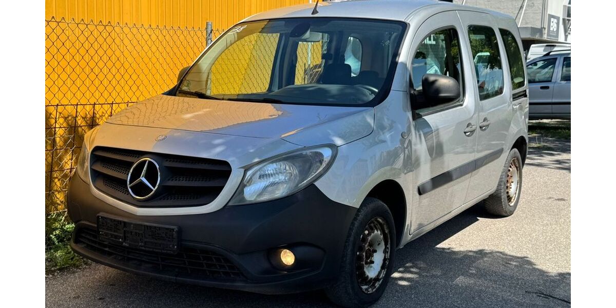 Mercedes-Benz Citan 220.000 km 4.399 &euro; Rosenheim 83026