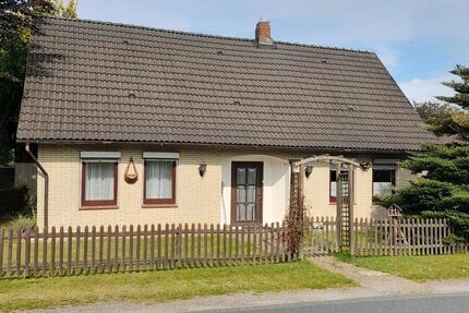 Haus Hemmoor - 5 Zimmer, 150 m&sup2;, 145.000&euro; | Angebot:26958657
