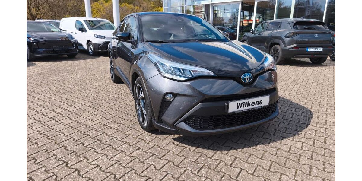 Toyota C-HR 30.000 km 27.900 &euro; Lohne 49393