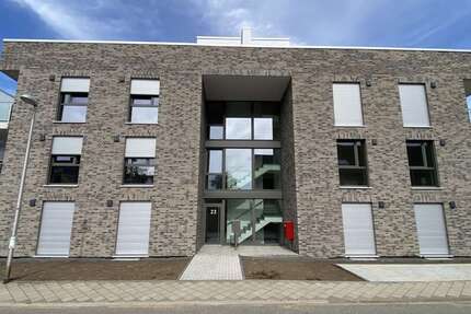 Wohnung zum Mieten in Düren 1.380 € 102.48 m² 3 zimmer