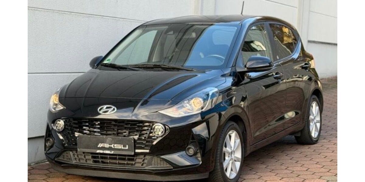 Hyundai i10 58.000 km 9.490 &euro; Velbert 42551