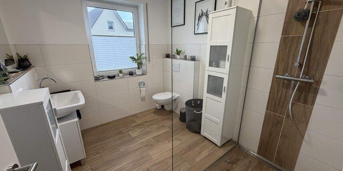 Etagenwohnung Dinklage - 3 Zimmer, 87 m&sup2;, 780&euro; | Angebot:25644223