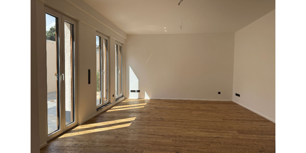 Reihenhaus Hanau - 4 Zimmer, 129 m&sup2;, 2.295&euro; | Angebot:24703271