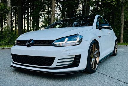 VW Golf 59.700 km 17.999 &euro; Burkhardtsdorf 09235