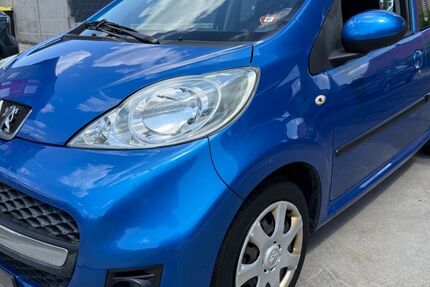 Peugeot 107 160.000 km 1.990 &euro; Schaafheim 64850