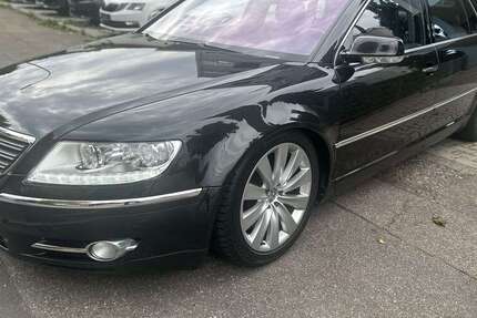 VW Phaeton