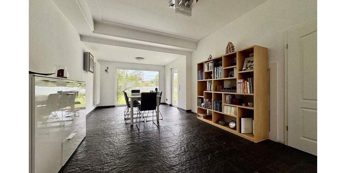 Einfamilienhaus Unterriexingen Unterriexingen - 7 Zimmer, 203 m&sup2;, 675.000&euro; | Angebot:24555941