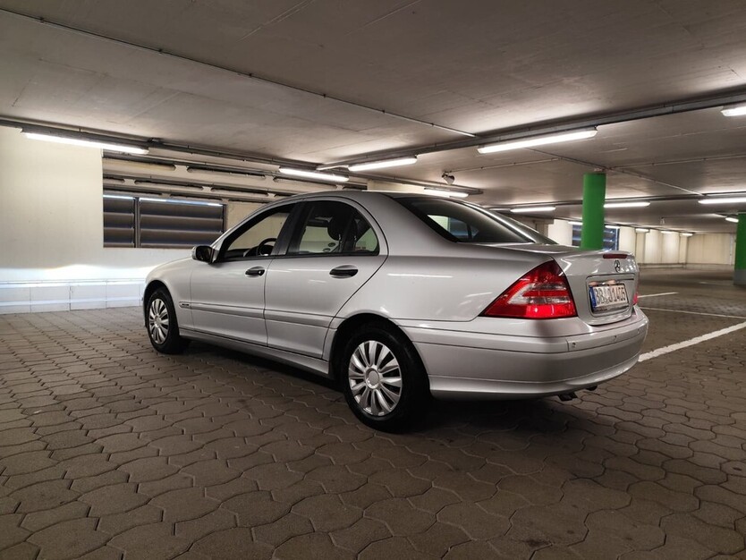 C 200