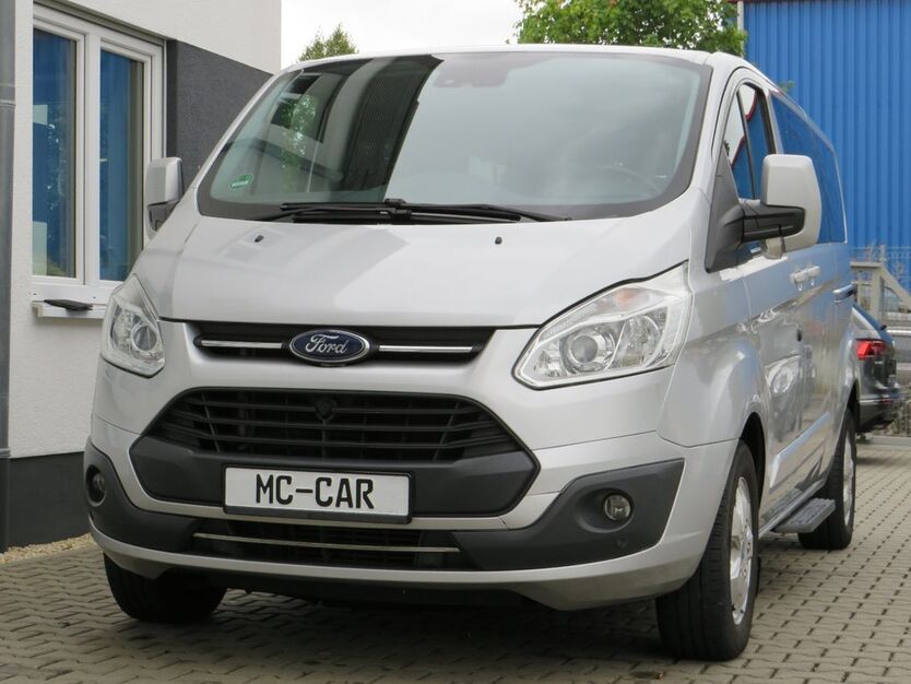 Ford Tourneo Custom 185.300 km 14.990 € Heuchelheim 35452