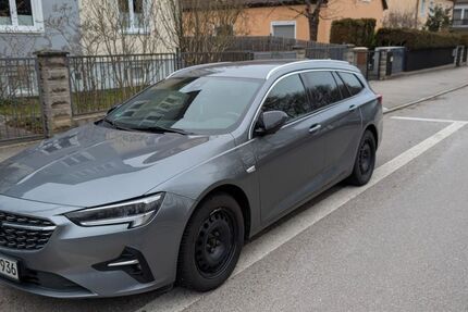 Opel Insignia 89.000 km 16.400 € München 80939