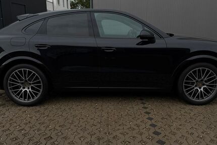 Porsche Cayenne 60.000 km 64.900 &euro; Augsburg 86167