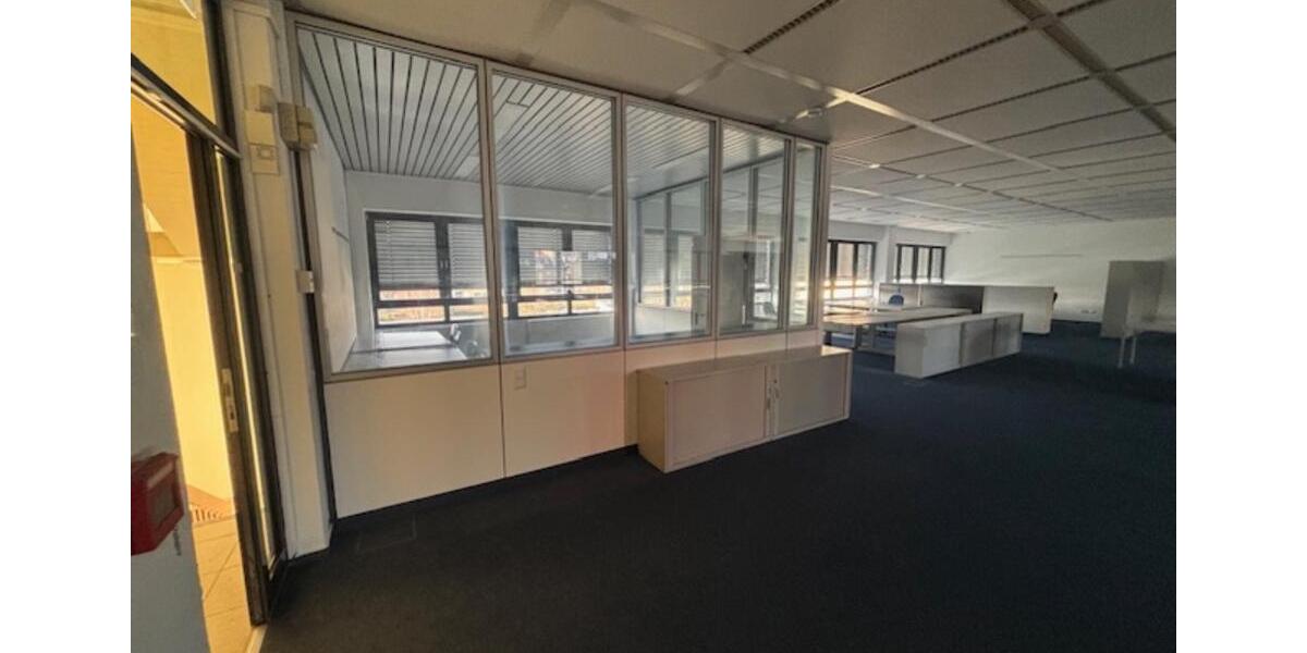 Bürogebäude über 4 Etagen in Leverkusen (Einzeletage ab 330m²) zimmer