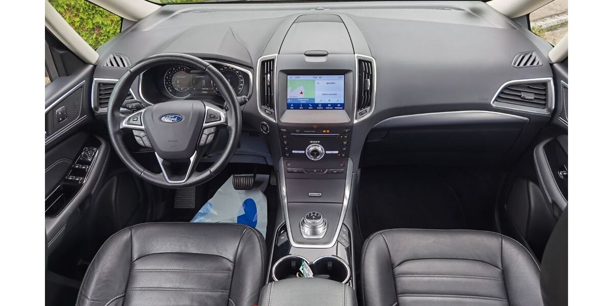 Ford Galaxy 184.074 km 18.790 € Welden 86465