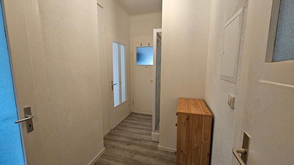 Etagenwohnung Großröhrsdorf - 3 Zimmer, 68 m&sup2;, 500&euro; | Angebot:26226457