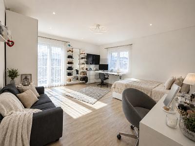 LUXURIÖSE DOPPELHAUSHÄLFTE MIT POOL - Doppelhaushälfte Bad Säckingen | Angebot:27098000
