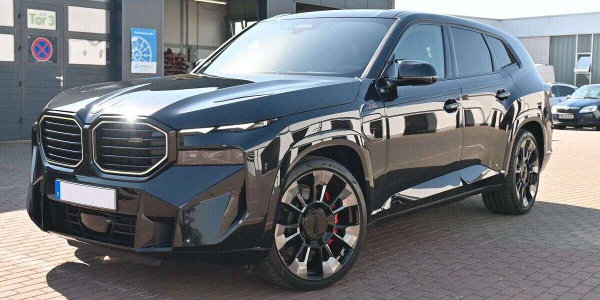 BMW XM 7.000 km 149.500 &euro; Jüterbog 14913