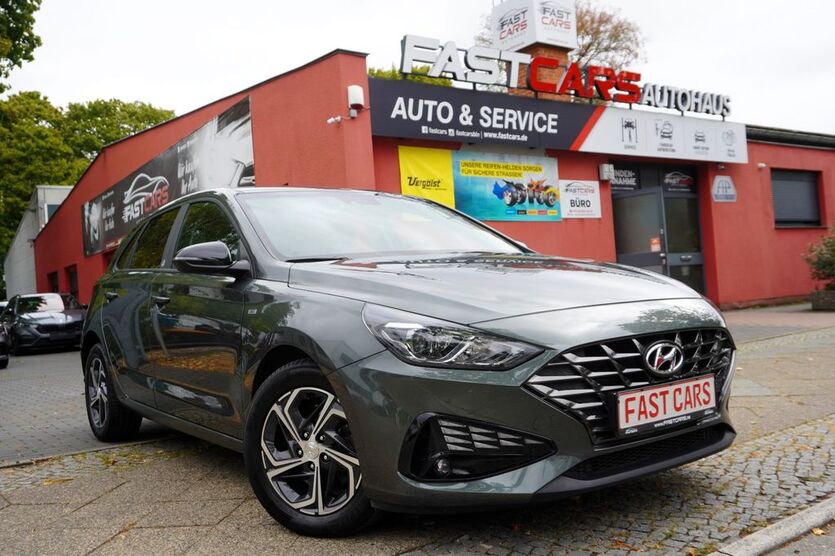 i30