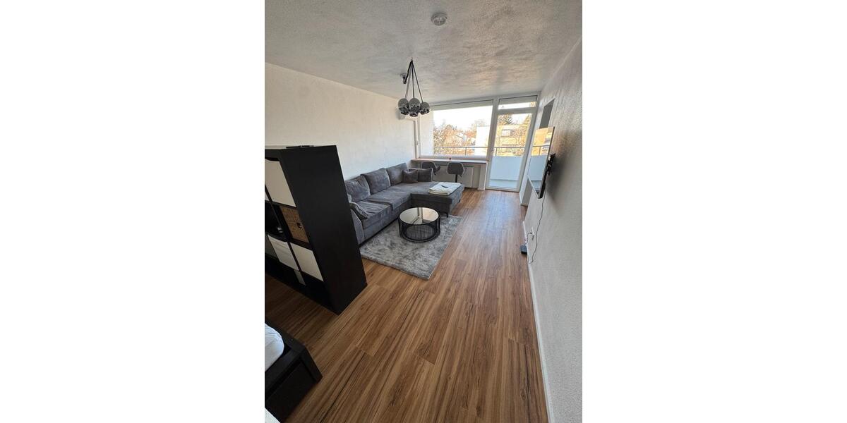 Luxuriöse Sanierte Mobilierte ca 40qm Wohnung 5 min bis Zentrum 1 zimmer
