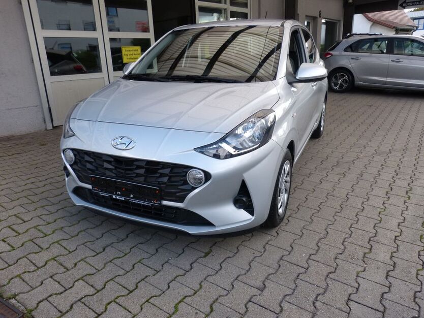 Hyundai i10 17.500 km 13.990 € Stadtbergen 86391