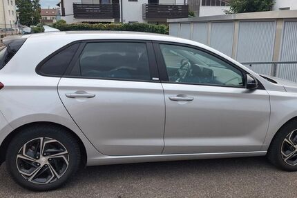 Hyundai i30 32.000 km 13.650 &euro; Gerlingen 70839
