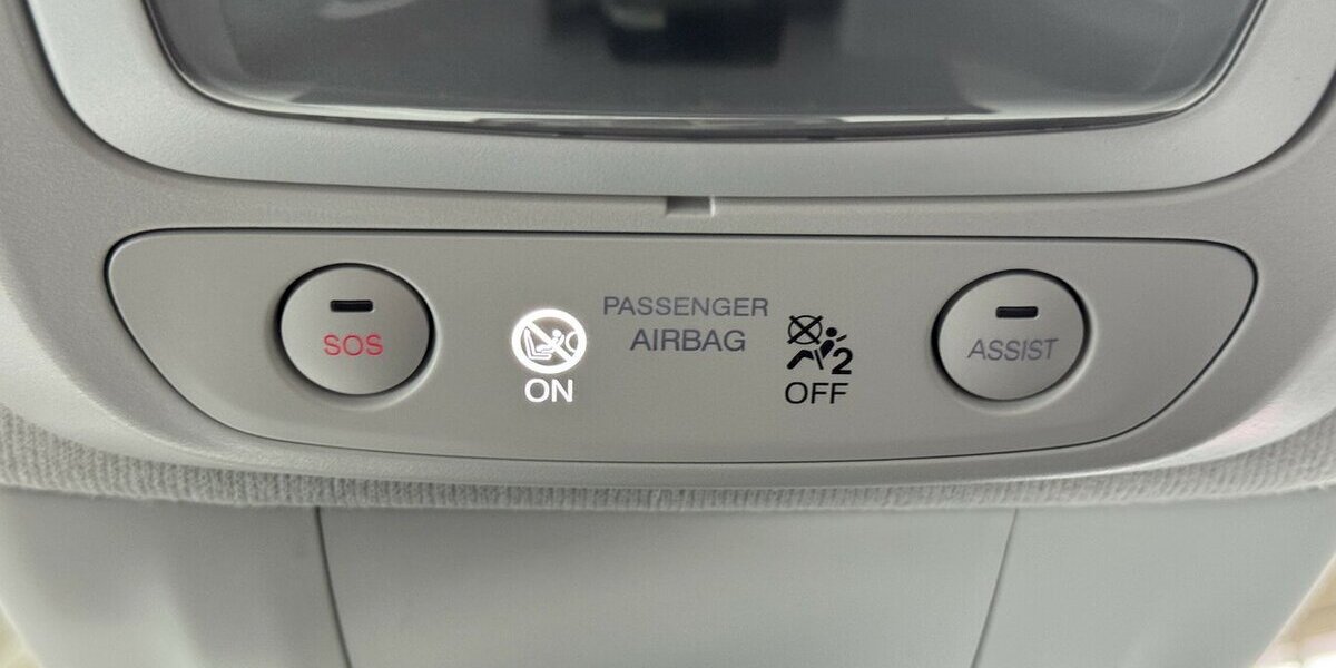 Fiat 500e Action Carplay Android Automatik 1.Hand 11.400 km 13.120 &euro; Lich 35423