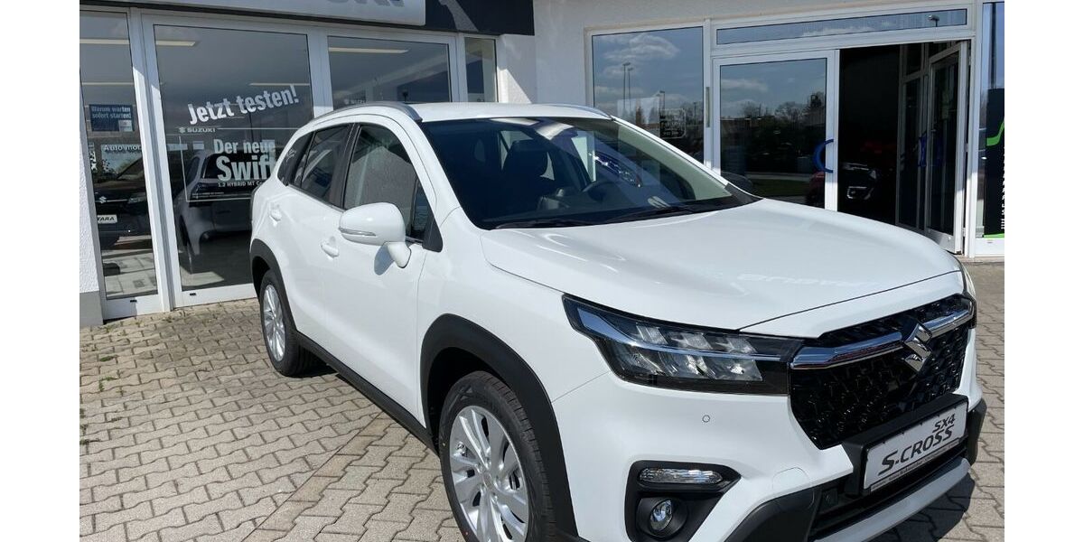 Suzuki (SX4) S-Cross 1.890 km 28.990 &euro; Dippoldiswalde 01744