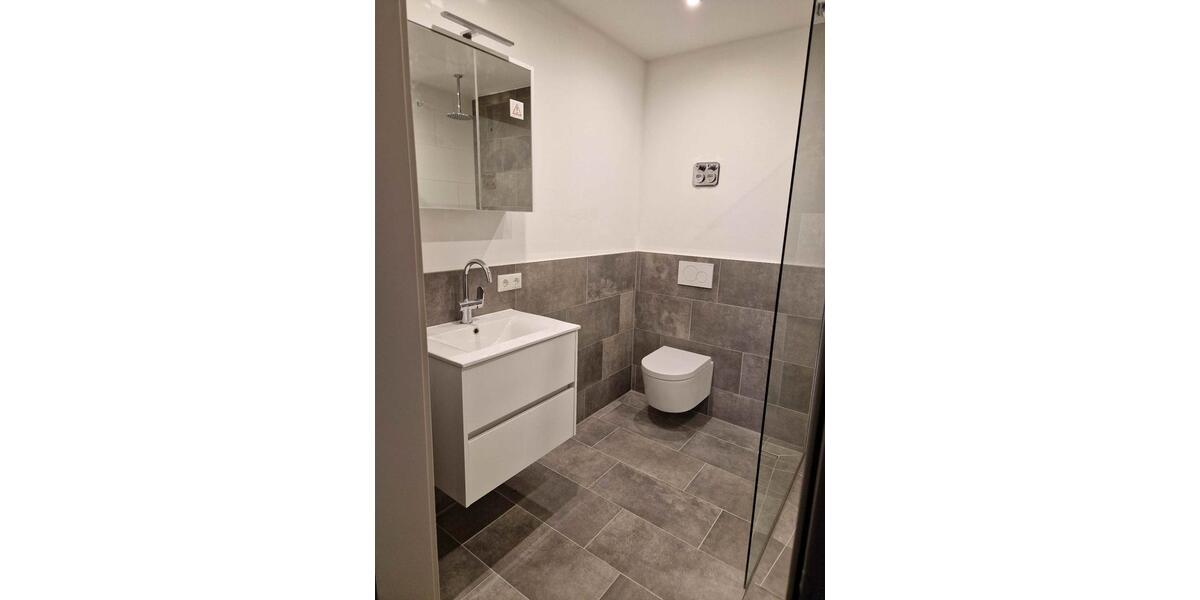 Moderne 2-Zimmer-Wohnung, zentral gelegen, neuwertig 2 zimmer