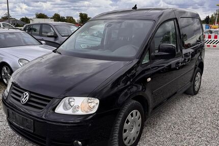 VW Caddy 320.000 km 2.480 &euro; München 81829