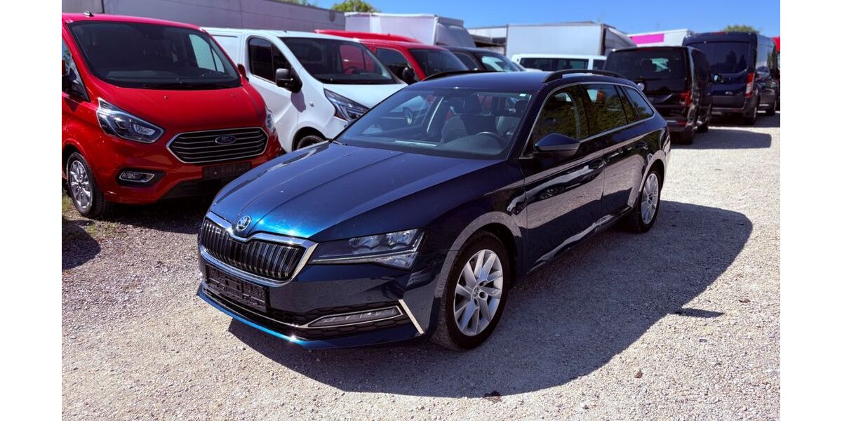 Skoda Superb 96.000 km 17.990 &euro; Ulm-Jungingen 89081
