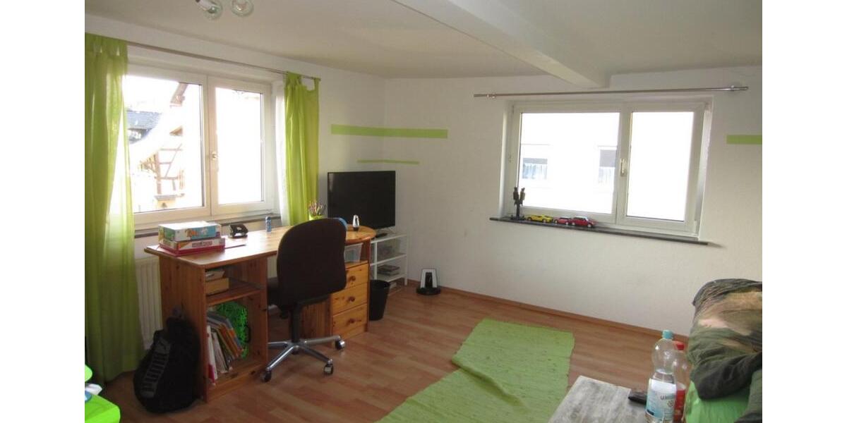 Gemütliche DHH mit 3 ZKB und Stellplatz in Bad Schwalbach-OT 3 zimmer