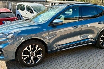 Ford Kuga 61.980 km 25.999 &euro; Kremmen 16766