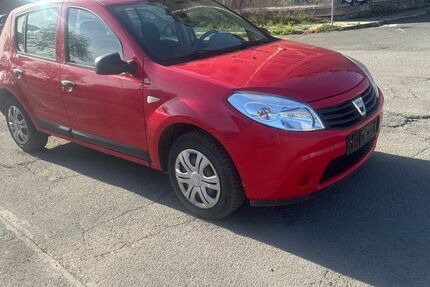 Dacia Sandero 261.148 km 999 &euro; Plauen 08525