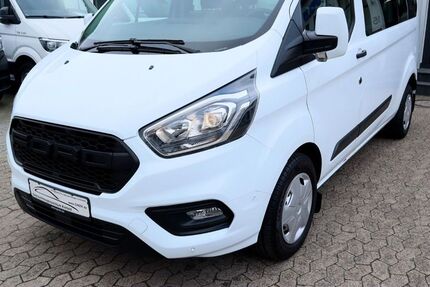 Ford Tourneo Custom 99.000 km 26.450 € Krefeld 47799