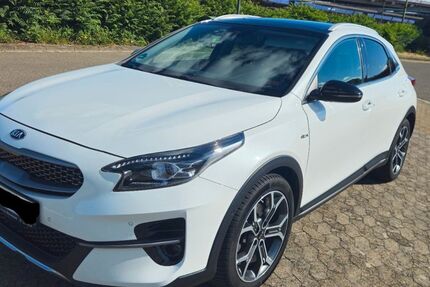 Kia XCeed 84.000 km 19.200 &euro; Ludwigshafen 67061