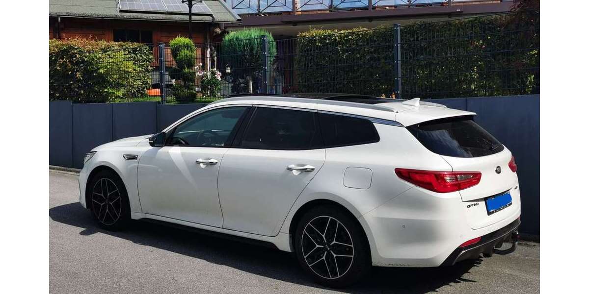 Kia Optima 35.000 km 24.999 &euro; Balve 58802
