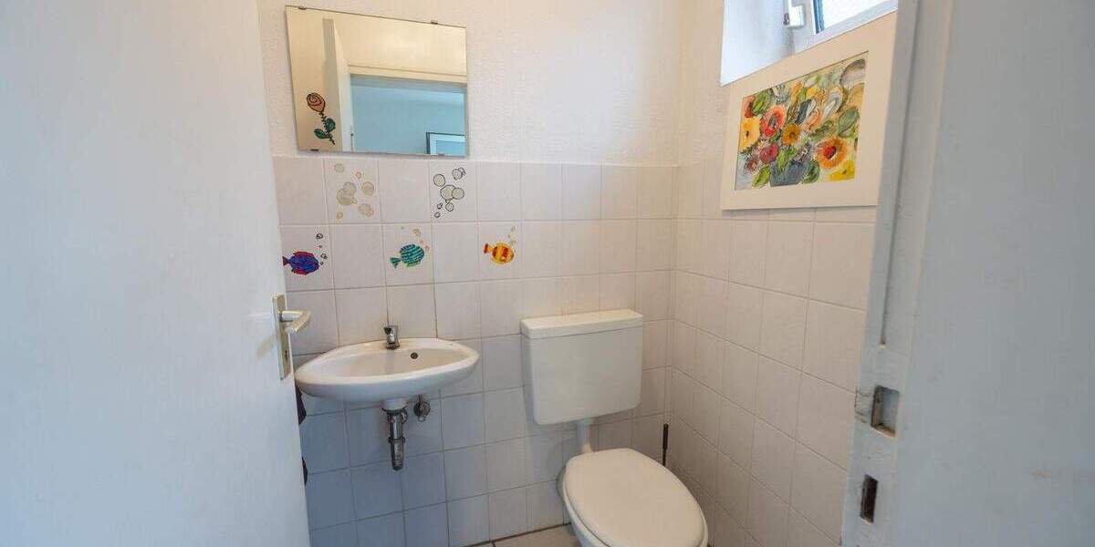 Reihenendhaus Krefeld Bockum - 5 Zimmer, 146 m&sup2;, 420.000&euro; | Angebot:25692294