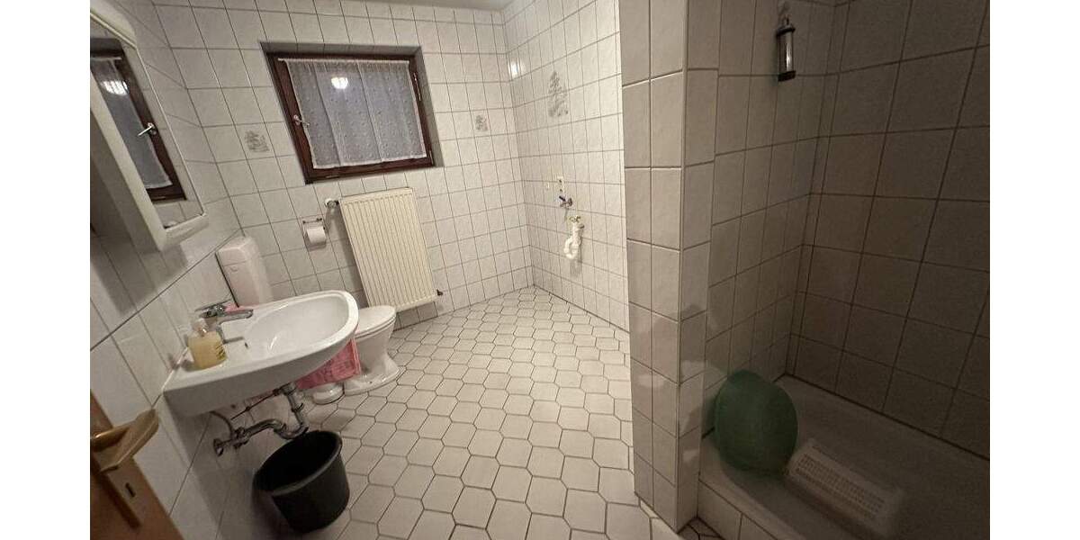 Einfamilienhaus Ruhstorf - 6 Zimmer, 158 m&sup2;, 335.000&euro; | Angebot:25708696