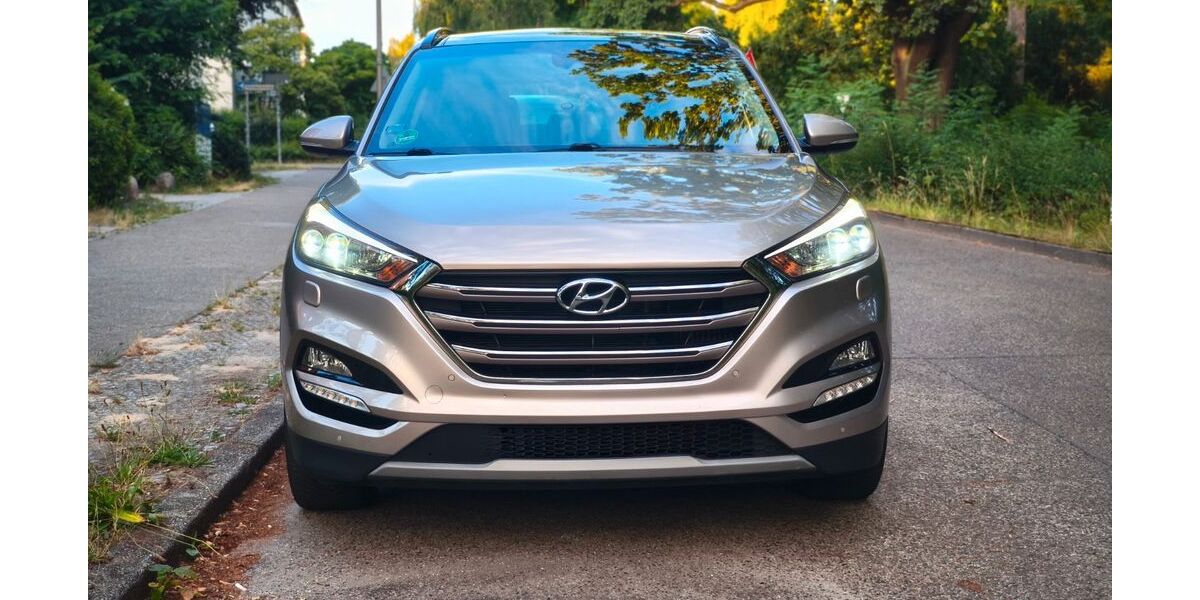Hyundai TUCSON 127.845 km 16.500 &euro; Berlin 13437