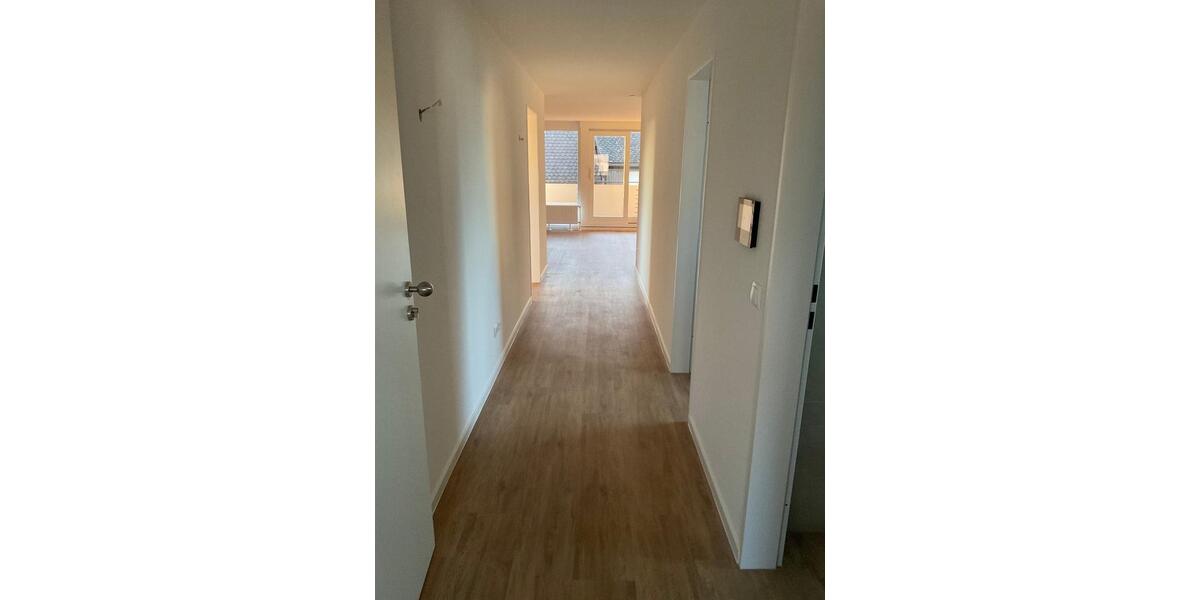 Dachgeschoßwohnung Oberteuringen - 3.5 Zimmer, 80 m&sup2;, 319.500&euro; | Angebot:27096389
