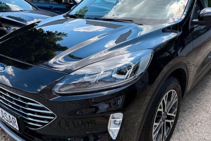Ford Kuga 113.000 km 16.980 &euro; Fürth 90763