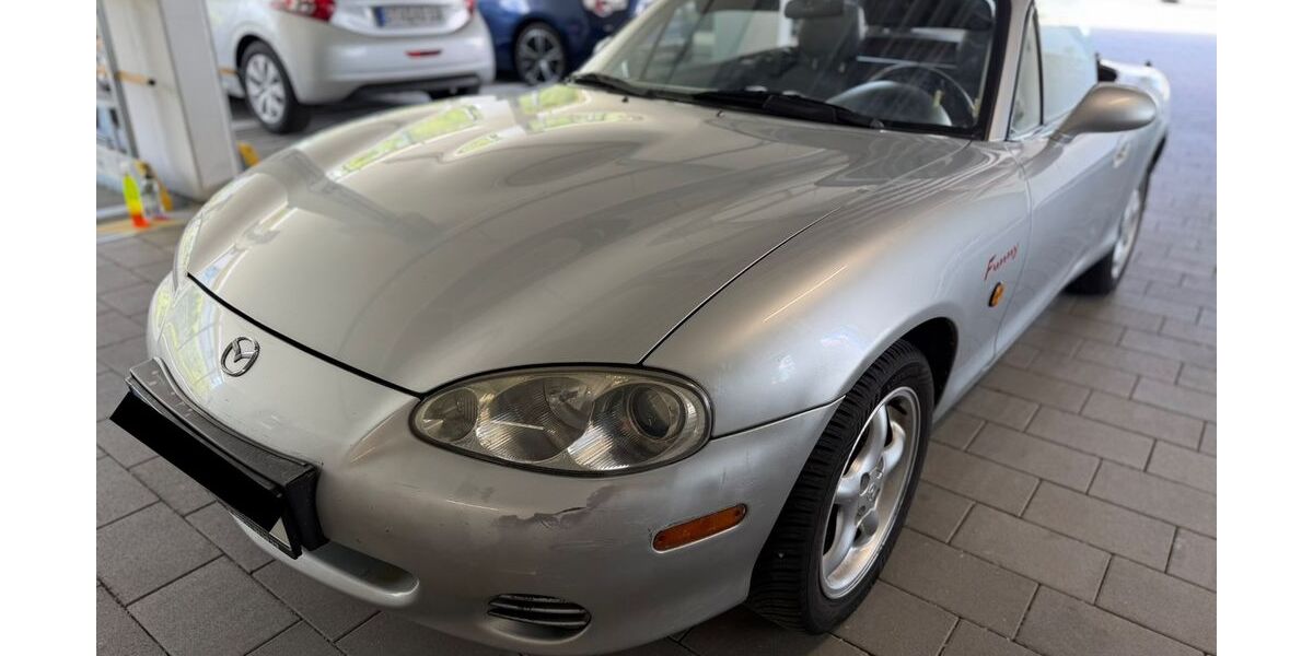 Mazda MX-5 257.800 km 1.490 &euro; München 81829