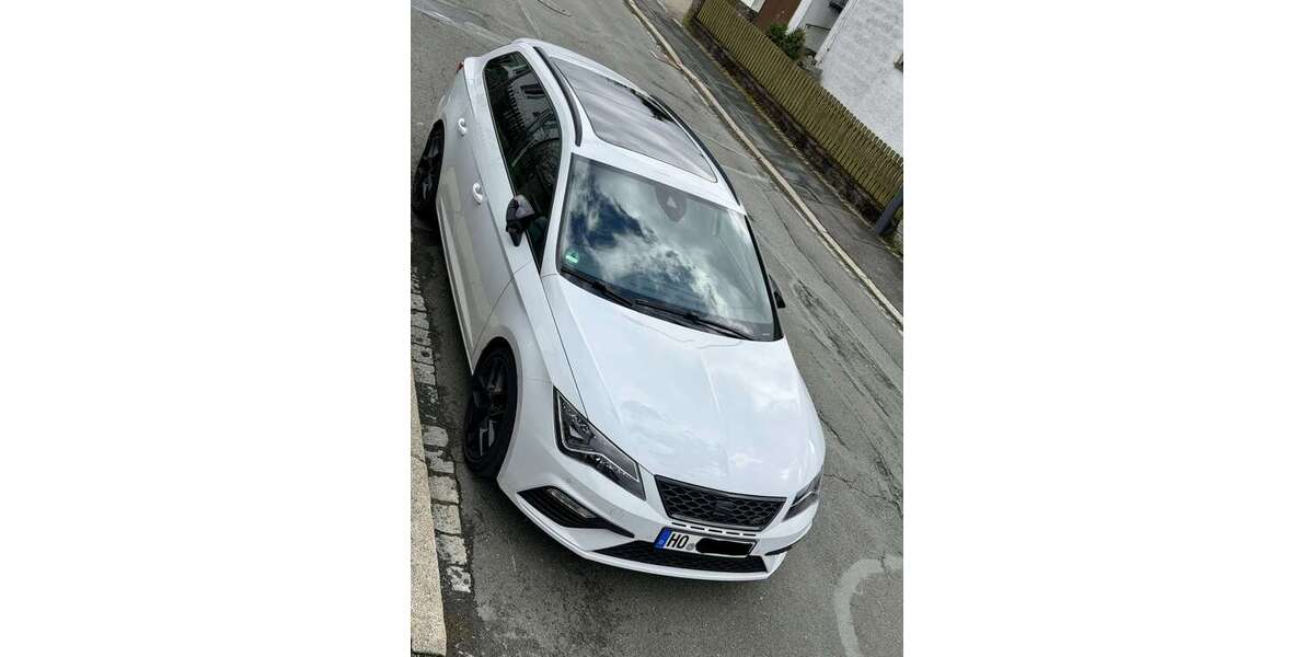 Seat Leon 75.000 km 25.999 &euro; Schwarzenbach a. Wald 95131