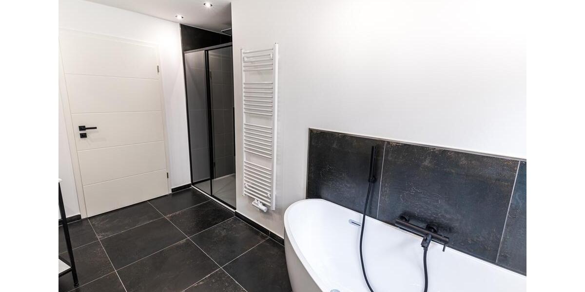 Einfamilienhaus Wismar Altstadt - 4 Zimmer, 140 m&sup2;, 1.800&euro; | Angebot:25221704