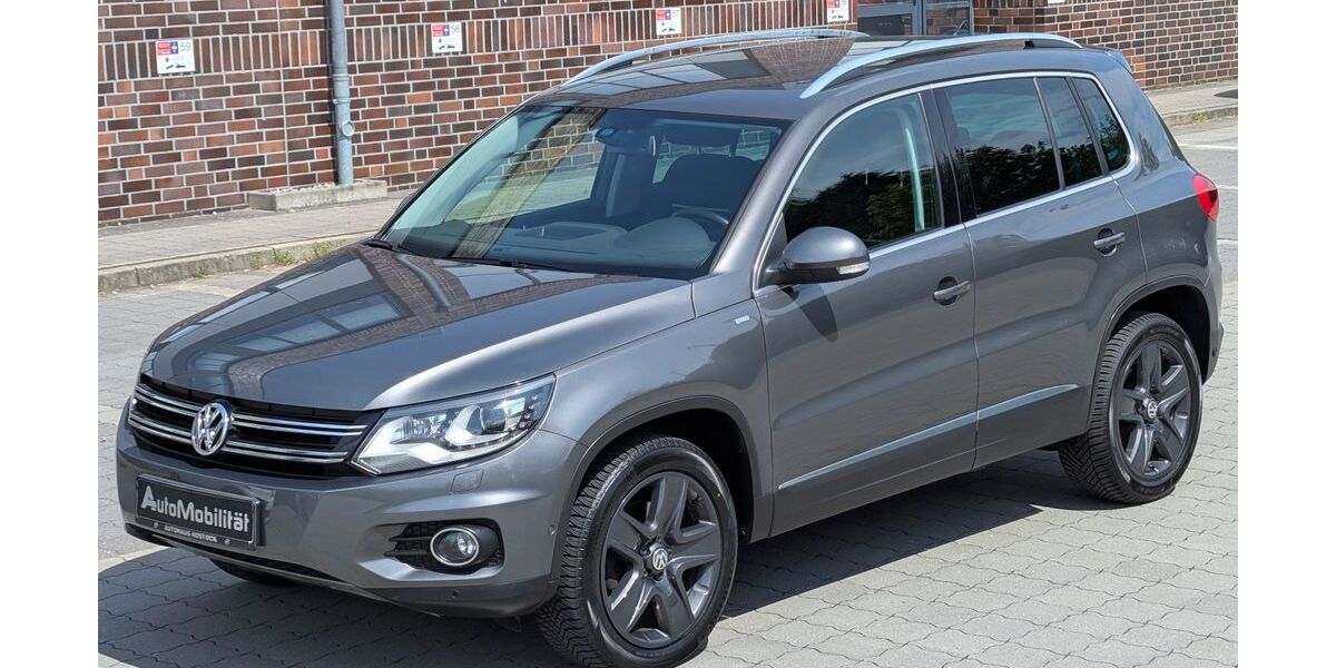 VW Tiguan 121.513 km 13.899 &euro; BARSBÜTTEL 22885