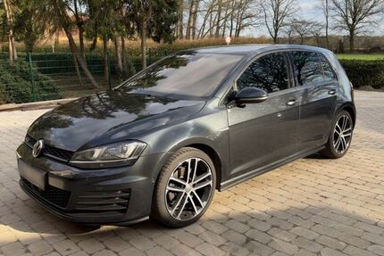 VW Golf 158.000 km 14.900 &euro; Lastrup 49688